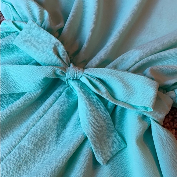 Bright/light green romper with pockets - Picture 3 of 6